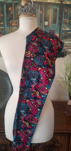 Diamond skulls leggings - Picture 1 of 3